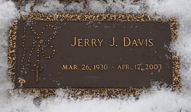 Jerry.jpg (121400 bytes)